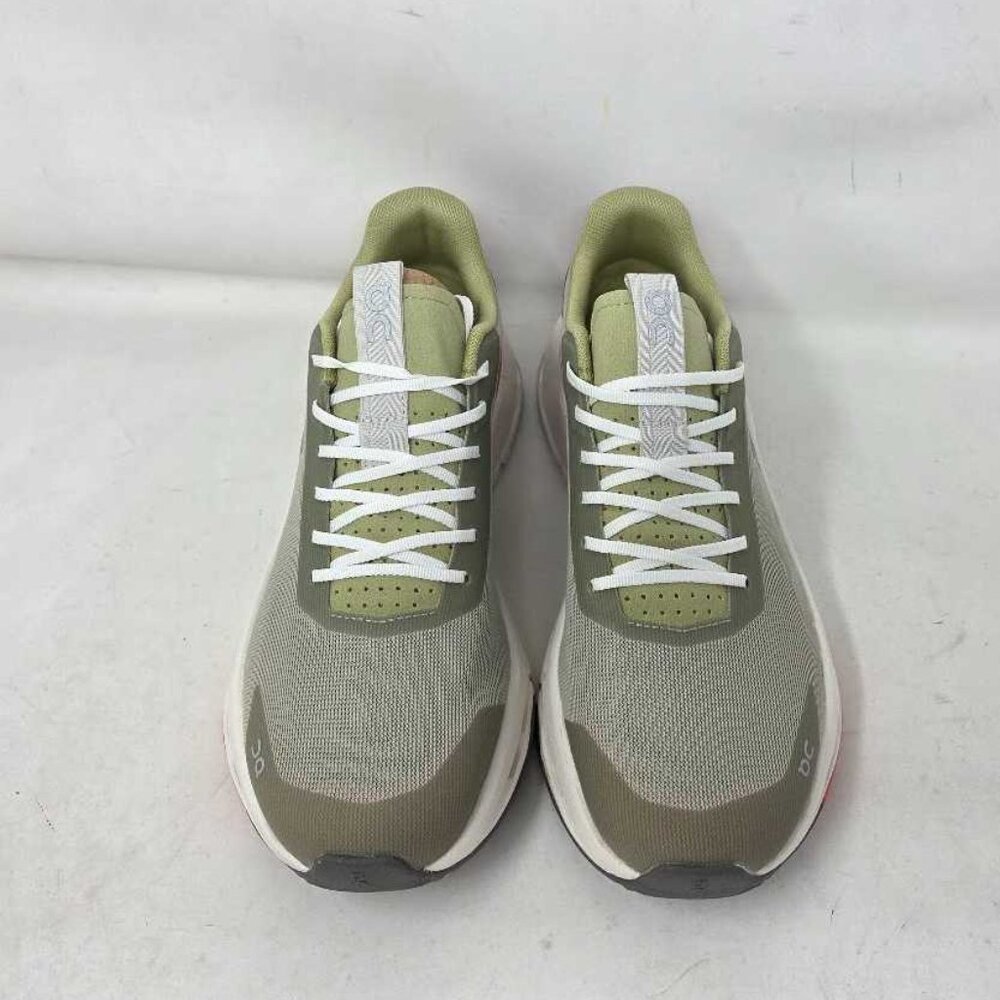 New 9.5 ON Cloudnova Form 2 sneakers in Chalk / Salmon from Anthropologie - Picture 7 of 11